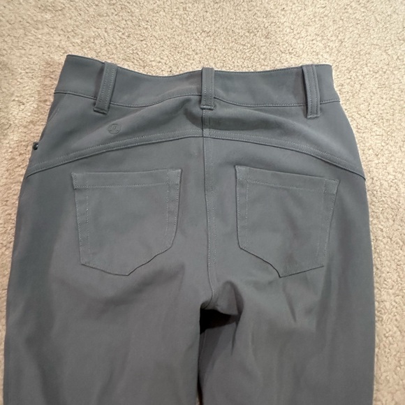 Lululemon women’s pants used for golf - Picture 3 of 3
